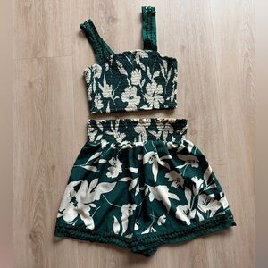 SHEIN Green and White Floral Two-Piece Set Size Small